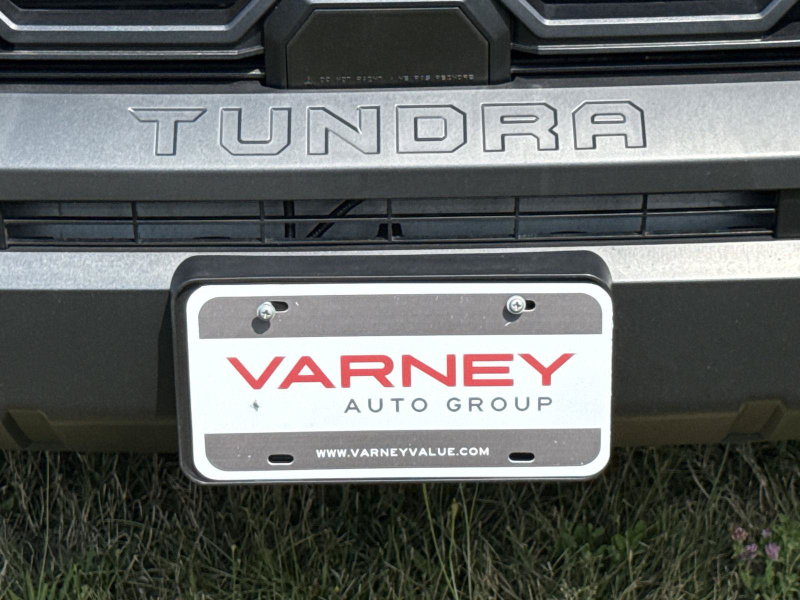 Used 2025 Toyota Tundra SR5 w/ TRD Off-Road Package AWD/4WD image 4