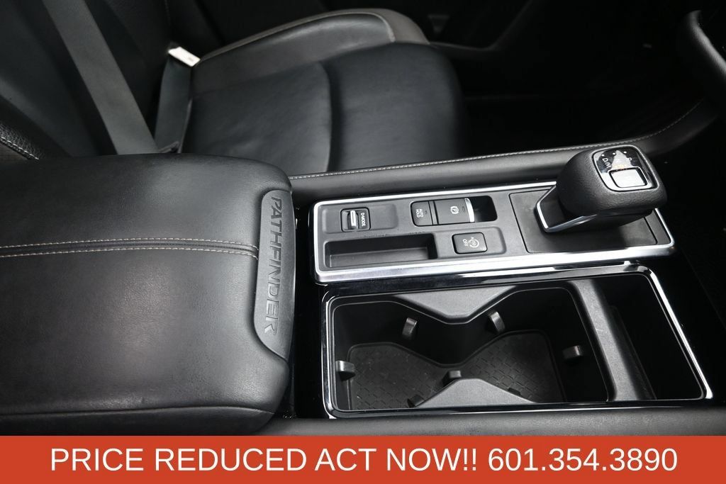Used 2023 Nissan Pathfinder SL w/ SL Premium Package FWD image 28