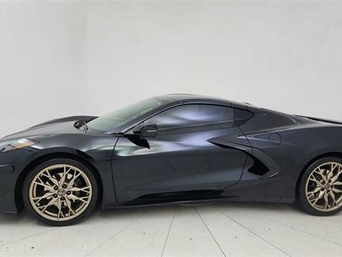 Used 2024 Chevrolet Corvette Stingray w/ Stealth Interior Trim Package image 3