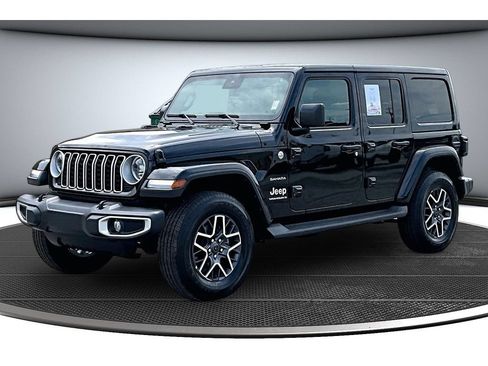 Certified 2024 Jeep Wrangler Unlimited Sahara AWD/4WD image 15