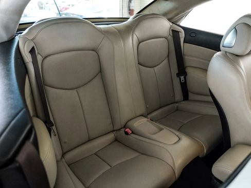 Used 2009 INFINITI G37 Convertible w/ Premium Pkg RWD image 32
