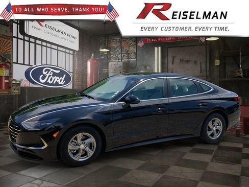 Used 2023 Hyundai Sonata SE FWD image 1