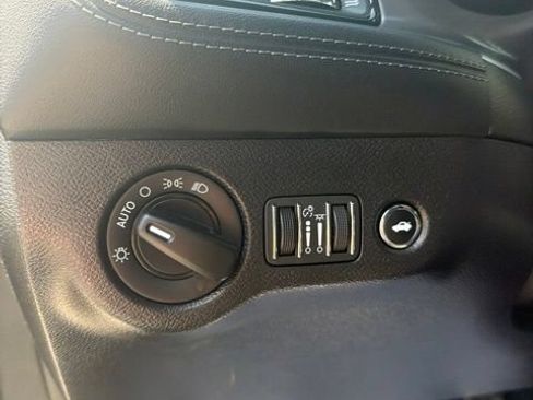 Used 2020 Dodge Challenger R/T Scat Pack RWD image 21