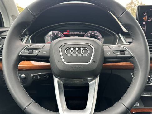 Used 2023 Audi Q5 Prestige AWD/4WD image 24