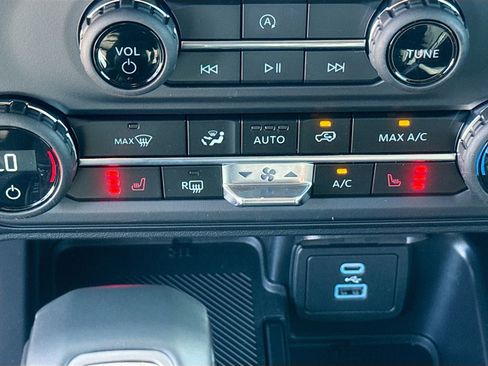 New 2025 Ford Bronco Big Bend AWD/4WD image 28