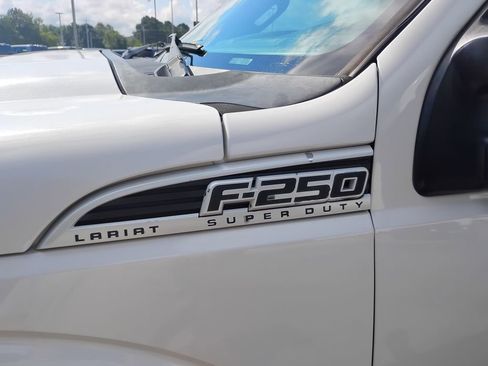 Used 2015 Ford F250 Platinum w/ FX4 Off-Road Package image 10