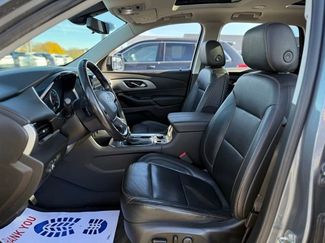 Used 2021 Chevrolet Traverse RS video 2