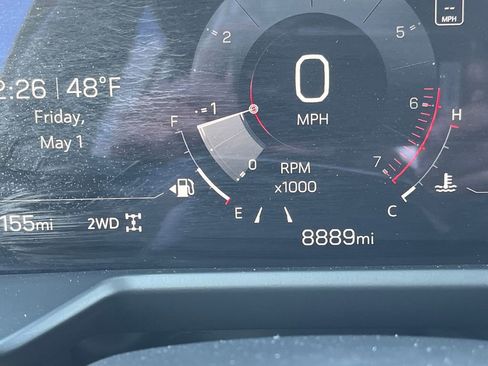 Used 2025 GMC Acadia AT4 w/ LPO, Floor Liner Package AWD/4WD image 18
