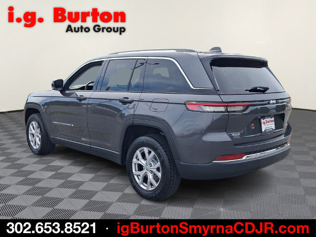 Used 2022 Jeep Grand Cherokee Limited AWD/4WD image 4