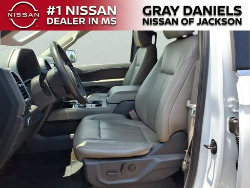 Used 2021 Ford Expedition XLT RWD image 23