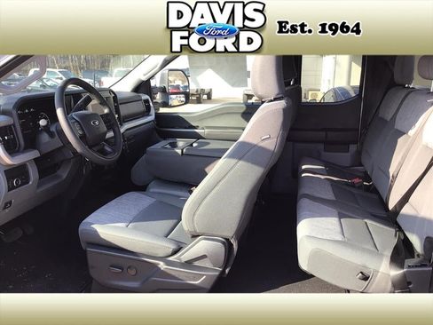 New 2026 Ford F350 XLT image 4