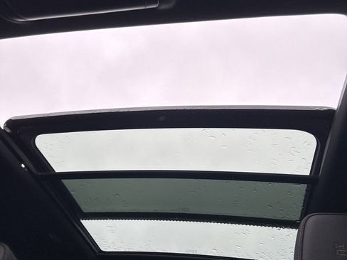 Used 2023 Chevrolet Tahoe High Country w/ Premium Package image 20