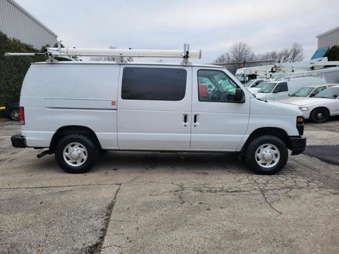 Used 2014 Ford E-350 and Econoline 350 Super Duty w/ Power Group image 6
