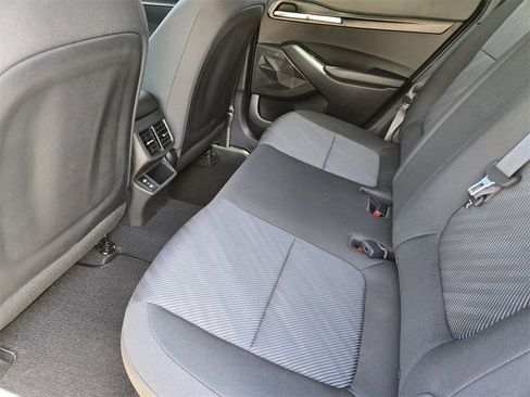 New 2026 Kia Seltos LX image 18