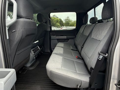 Used 2021 Ford F150 XLT w/ Equipment Group 302A High RWD image 19