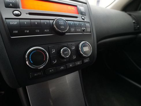 Used 2010 Nissan Altima 2.5 SL w/ SL Pkg FWD image 18