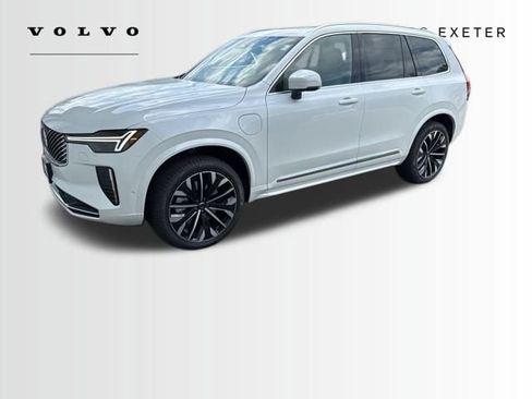 New 2026 Volvo XC90 T8 Plus w/ Protection Package Premier image 2