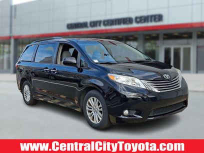 Used 2016 Toyota Sienna XLE w/ XLE Navigation Package