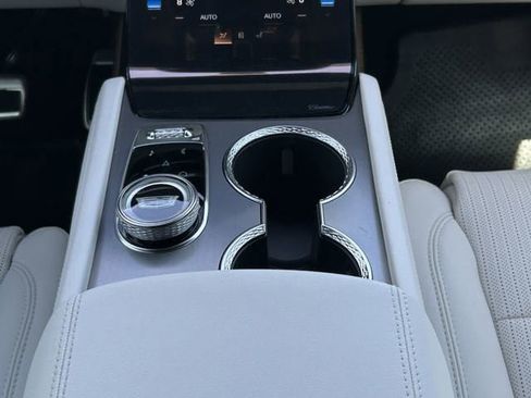 New 2026 Cadillac Vistiq Premium Luxury AWD/4WD image 19
