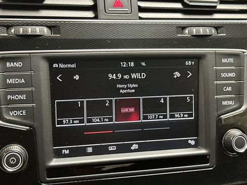 Used 2017 Volkswagen GTI S image 22