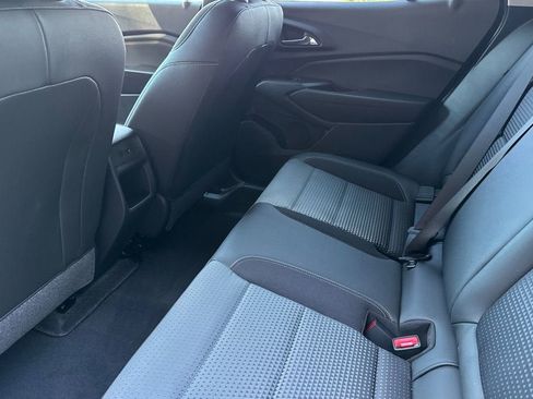 New 2026 Chevrolet Trax LT w/ Midnight Edition image 12