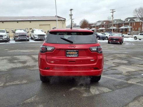 Certified 2022 Jeep Compass Limited w/ (RED) Package image 7