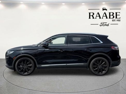 Used 2023 Lincoln Nautilus Reserve w/ Monochromatic Package AWD/4WD image 12