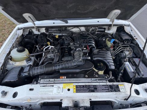 Used 2002 Ford Ranger XL image 13