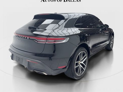 Used 2022 Porsche Macan AWD/4WD image 10