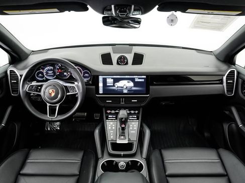 Certified 2021 Porsche Cayenne S AWD/4WD image 22