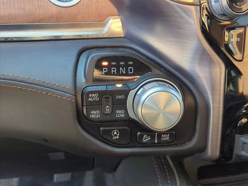 Used 2021 RAM 1500 Limited AWD/4WD image 16