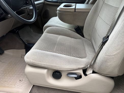 Used 2001 Ford F250 XLT AWD/4WD image 24