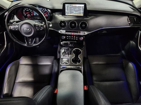 Used 2019 Kia Stinger Premium RWD image 45