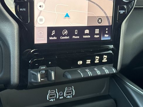 New 2026 RAM 2500 Big Horn AWD/4WD image 19