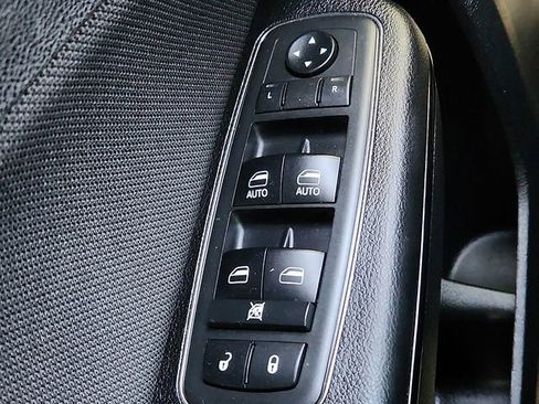 Used 2018 Dodge Charger SXT w/ Blacktop Package image 22