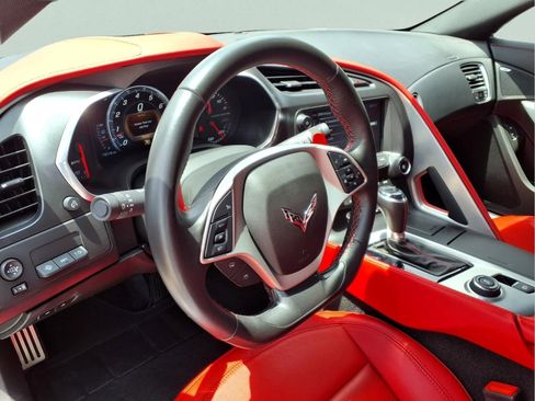 Used 2019 Chevrolet Corvette Grand Sport RWD image 11