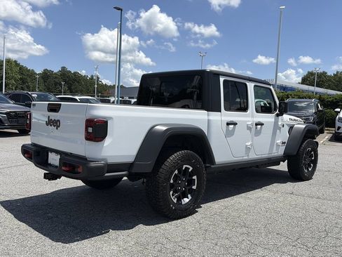 Used 2026 Jeep Gladiator Rubicon AWD/4WD image 25