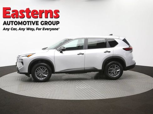 Used 2024 Nissan Rogue S AWD/4WD image 59