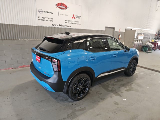 New 2026 Nissan Kicks SR w/ SR Premium Package AWD/4WD image 3
