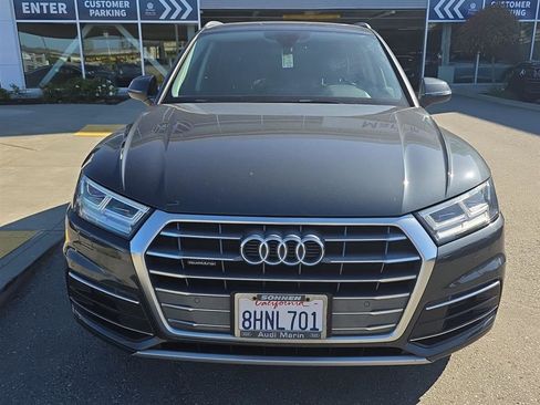 Used 2019 Audi Q5 2.0T Premium Plus w/ Premium Plus Package AWD/4WD image 3