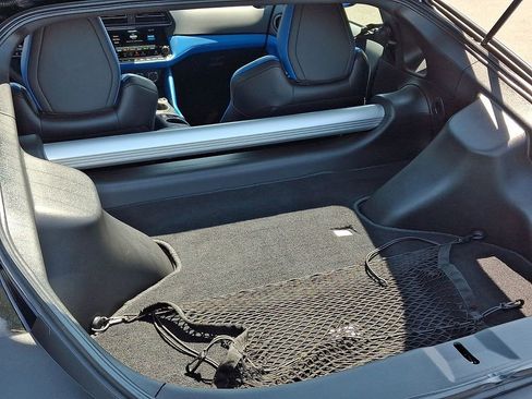 Certified 2024 Nissan Z Performance w/ Floor Mat Package RWD image 31