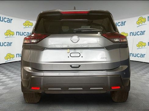 Used 2026 Nissan Rogue S AWD/4WD image 5