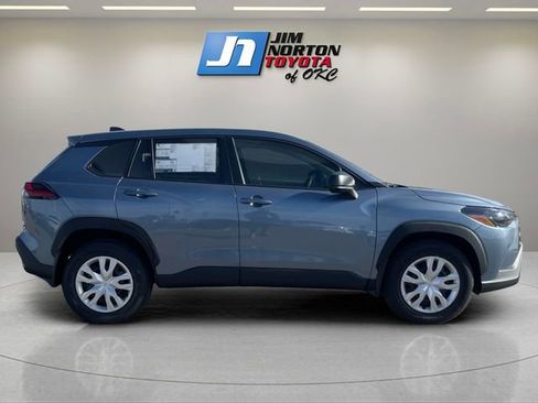 New 2026 Toyota Corolla Cross L image 4