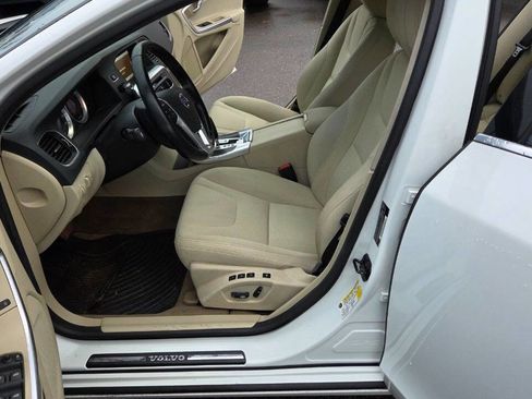 Used 2012 Volvo S60 T5 image 24
