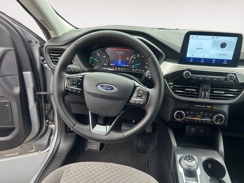 Used 2022 Ford Escape SE w/ Convenience Package image 12