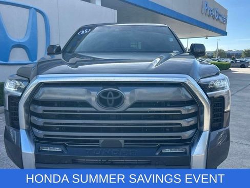 Used 2025 Toyota Tundra Limited AWD/4WD image 2