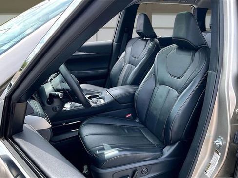 Used 2023 INFINITI QX60 Luxe w/ Performance Audio Package AWD/4WD image 25