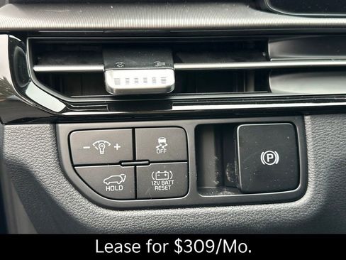 New 2026 Kia Sportage EX image 12