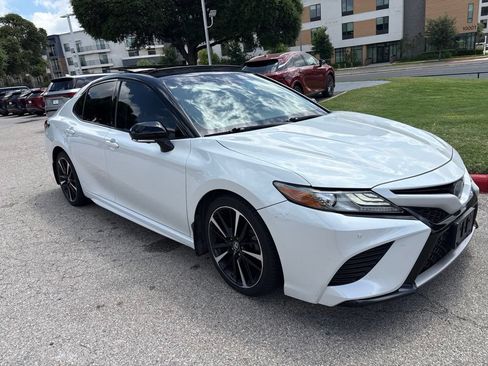 Used 2018 Toyota Camry XSE w/ Driver Assist Package FWD image 7