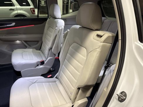 New 2026 Volkswagen Atlas SEL AWD/4WD image 14